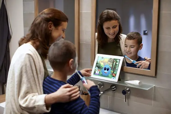 ⁦Philips Sonikare Children's Electric Toothbrush Sonika Kits App⁩ - الصورة ⁦6⁩