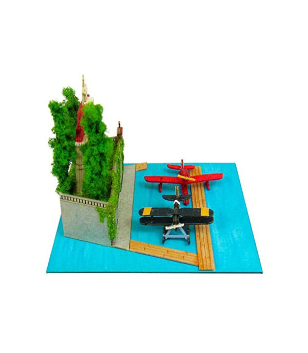 ⁦Sankei MP07-21 Studio Ghibli Mini Red Pig, Adriano and Aircraft Non-Scale Papercraft⁩ - الصورة ⁦4⁩