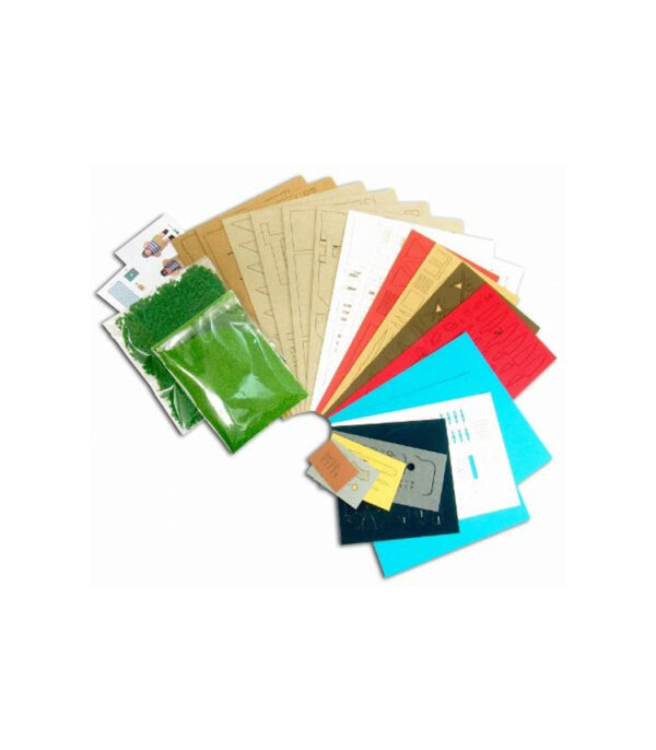 51PmL42vRNL._AC_.jpg Hotel Adriano pig 1/300 Studio Ghibli Series Red MK07-15 (Paper Craft) by Sankei - الصورة 7